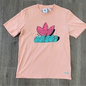 ADIDAS unisex t-shirt logo size small casual peach 100% cotton